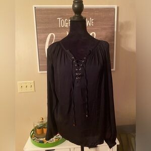 #91 Black peasant top
